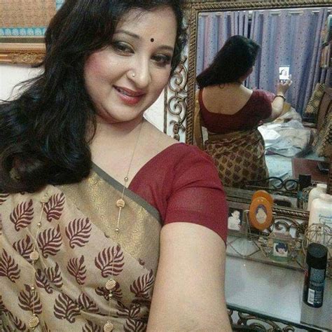 jpg Free porn <b>pics</b> of Jasmine bhabhi is undressing for you 13 of 25 <b>pics</b> Aadaiyillaa. . Desi aunty gand nude pics xb